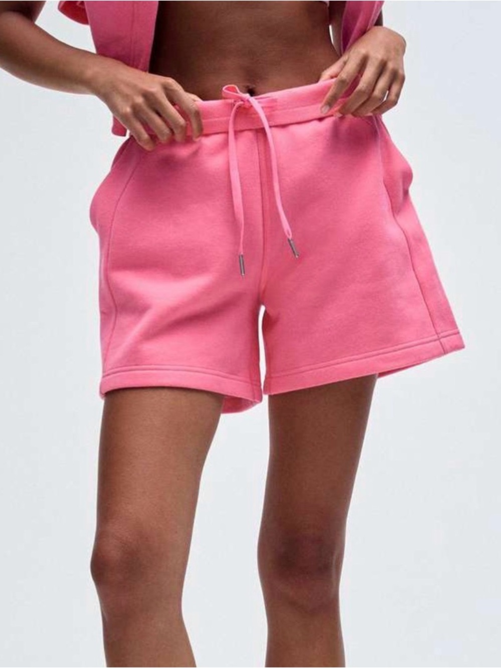 Lululemon Scuba High-Rise Short 5" Sakura Pink